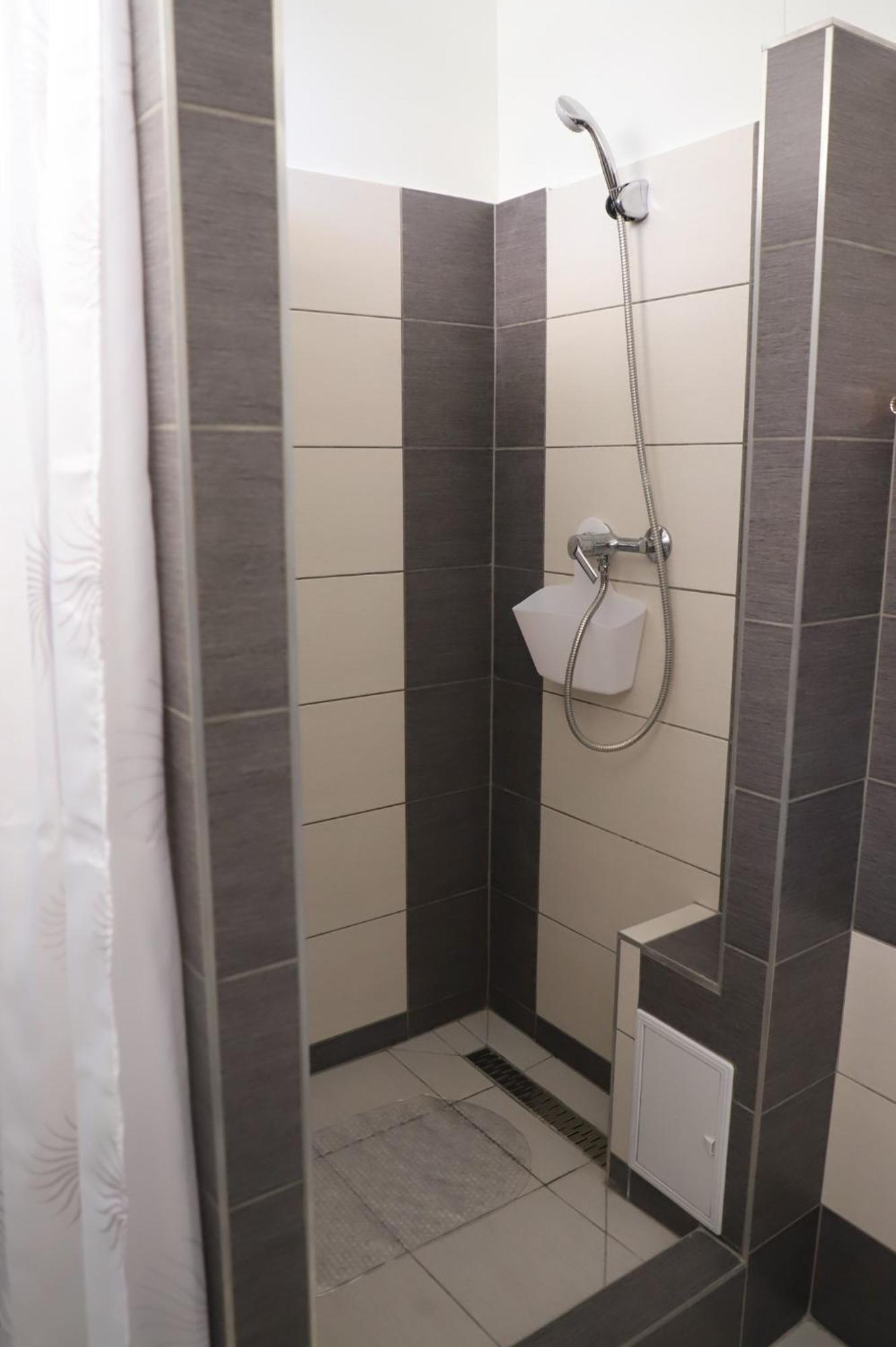 Ueveghid Apartman Sátoraljaújhely Exterior foto